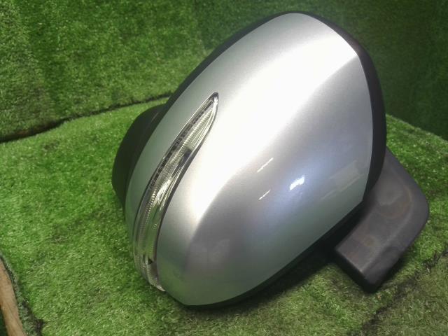 【中古】タント DBA-LA600S 左ドアミラー サイドミラー 87940-B2M20 自社品番250524 S28