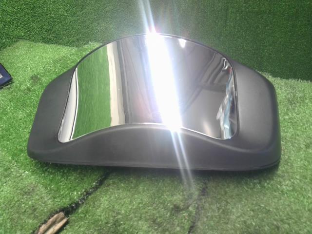 【中古】タント DBA-LA600S ハイマウントストップランプ 81579-B2040 自社品番250524 S28