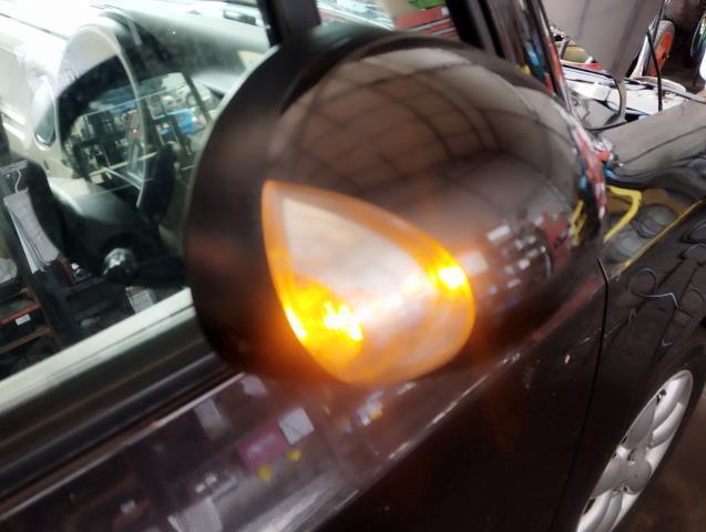 【中古】ラパン DBA-HE22S 右ドアミラー サイドミラー 84701-85K53-ZSF 自社品番250525 ZSF