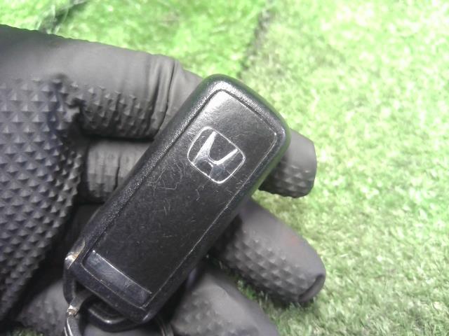 【中古】Ｎ－ＢＯＸ DBA-JF2 キーレスリモコン スマートキー 72147-TY0-J02 自社品番250526 NH850