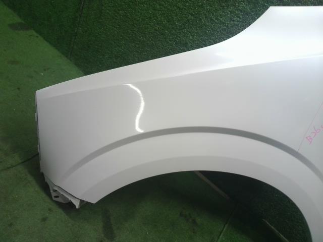 【中古】アルト DBA-HA36S 左フロントフェンダー 57711-74P11  自社品番250528 Z7T