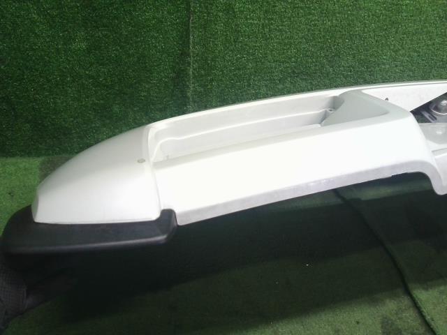 【中古】アルト DBA-HA36S リアバンパー 71811-74P00-Z7T  自社品番250528 Z7T