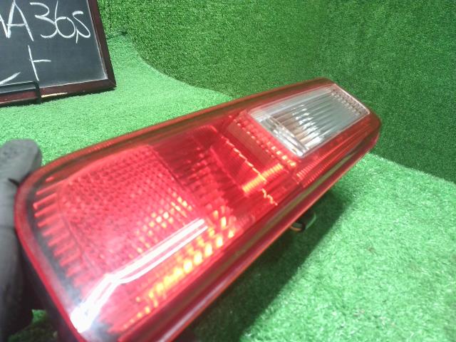 【中古】アルト DBA-HA36S 左テールランプ 35670-74P00  自社品番250528 Z7T