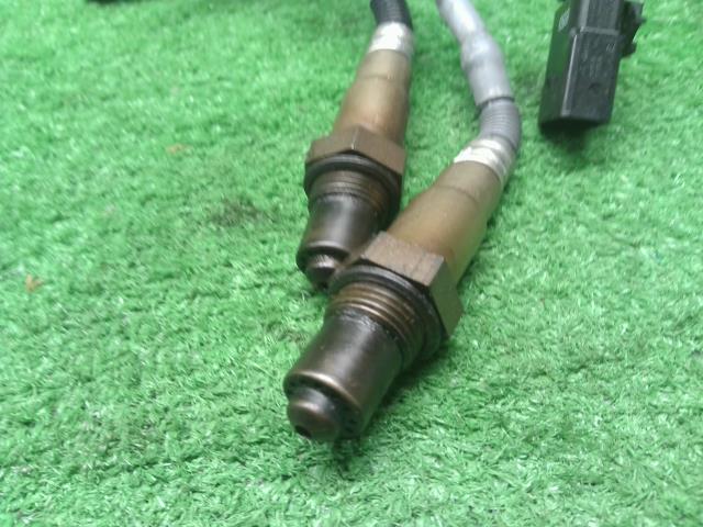 【中古】アウディ A4 DBA-8KCDN オーツーセンサー  自社品番250541