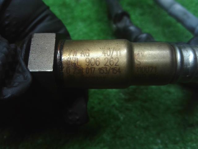 【中古】アウディ A4 DBA-8KCDN オーツーセンサー  自社品番250541