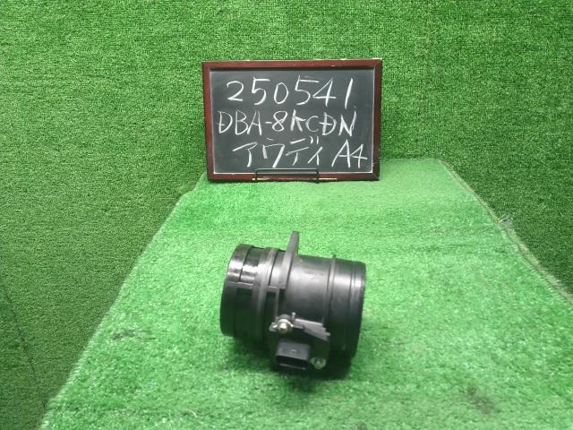 【中古】アウディ A4 DBA-8KCDN エアフロメーター  自社品番250541