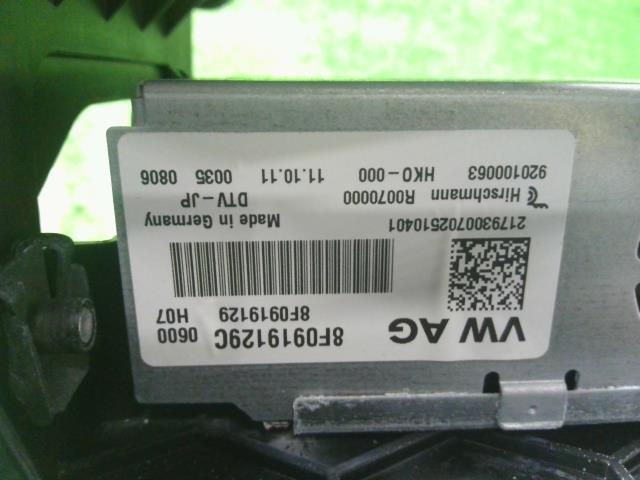 【中古】アウディ A4 DBA-8KCDN オーディオアンプ  自社品番250541