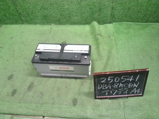 【中古】アウディ A4 DBA-8KCDN バッテリー  自社品番250541