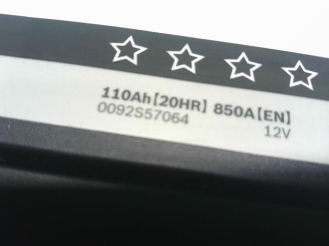 【中古】アウディ A4 DBA-8KCDN バッテリー  自社品番250541