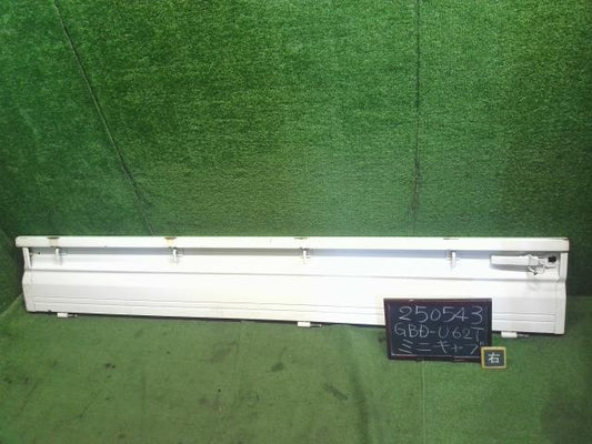 【中古】ミニキャブ GBD-U62T 右アオリ サイドパネル MR990094 自社品番250543 W37