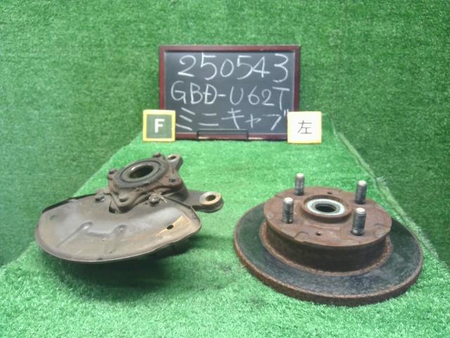【中古】ミニキャブ GBD-U62T 左フロント　ナックル　ハブ　MR353692 自社品番250543 W37