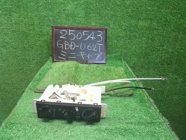 【中古】ミニキャブ GBD-U62T エアコン　スイッチ　Ａ／Ｃスイッチパネル 7820A253 自社品番250543 W37