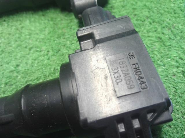 【中古】ミニキャブ GBD-U62T イグニッション ダイレクト コイル 1832A059 自社品番250543 W37
