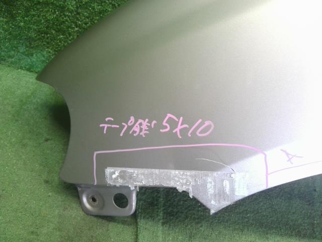 【中古】アルト LA-HA23S 左フロントフェンダー　助手席側 57717-76G00 自社品番250547 ZA4