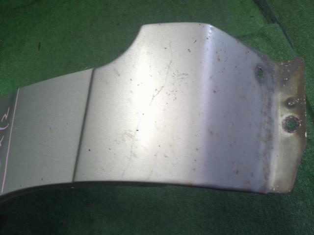 【中古】アルト LA-HA23S 左フロントフェンダー　助手席側 57717-76G00 自社品番250547 ZA4