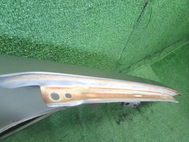 【中古】アルト LA-HA23S 左フロントフェンダー　助手席側 57717-76G00 自社品番250547 ZA4