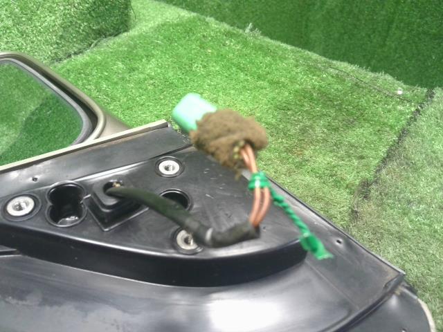 【中古】アルト LA-HA23S 右ドアミラー　サイドミラー　運転席側 84701-84G50-ZA4 自社品番250547 ZA4