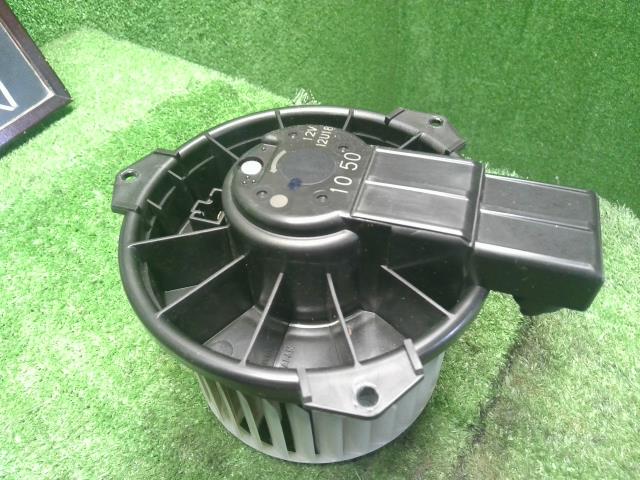 【中古】Ｎ－ＷＧＮ DBA-JH2 ヒーターブロアモーター 79310-SZH-003 自社品番250549 NH875P