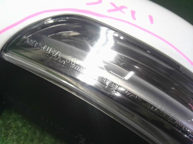 【中古】プリウス DAA-ZVW30 左ドアミラー　サイドミラー　助手席側 87910-47140 自社品番250554 070