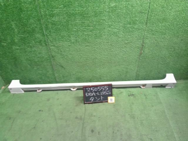 【中古】タント DBA-L375S 左サイドステップ スポイラー　サイドシル　助手席側 75854-B2090-A0 自社品番250555