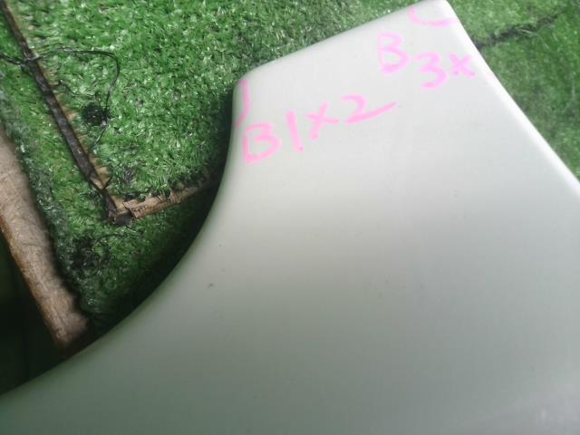 【中古】タント DBA-L375S 左サイドステップ スポイラー　サイドシル　助手席側 75854-B2090-A0 自社品番250555