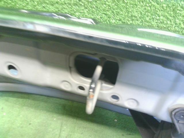 【中古】タント DBA-LA610S ボンネットフード 53301-B2880 自社品番250557 X07