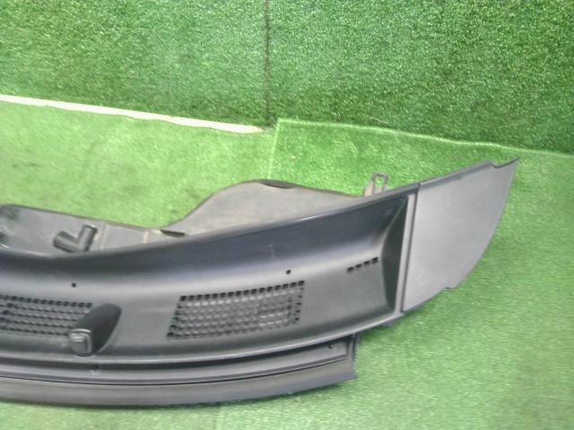 【中古】タント DBA-LA610S カウルトップパネル 55701-B2250 自社品番250563 R59