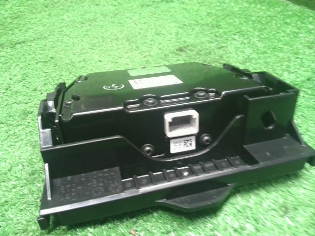 【中古】パッソ 5BA-M700A フロントガラス用 カメラ 86460-B1040 自社品番250564 R59