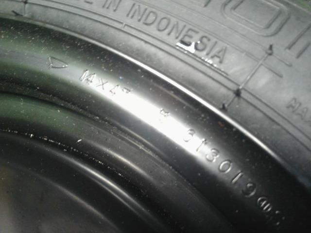 【中古】パッソ 5BA-M700A スペアタイヤ 14インチ 自社品番250564