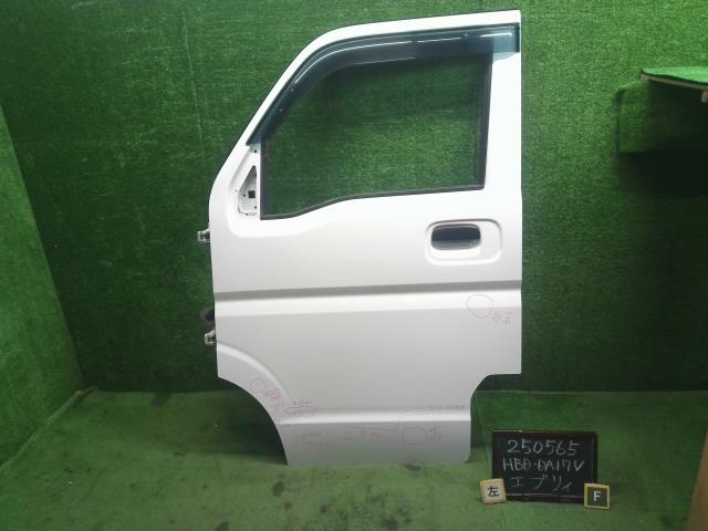 【中古】エブリィ HBD-DA17V 左　フロント　ドア　助手席  自社品番250565 26U