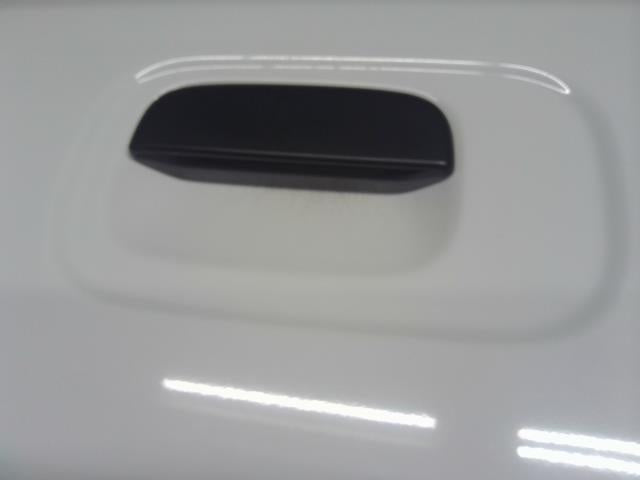 【中古】エブリィ HBD-DA17V 左　フロント　ドア　助手席  自社品番250565 26U