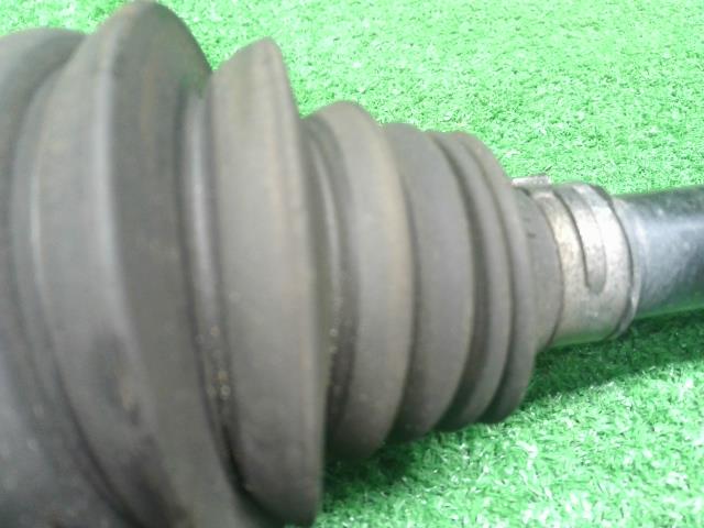 【中古】エブリィ HBD-DA17V 左　フロント　ドライブシャフト  自社品番250565 26U