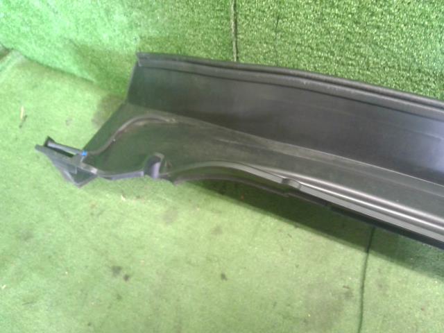 【中古】クロスビー DAA-MN71S カウルトップパネル 72330-76R00-5PK 自社品番250568 DWY