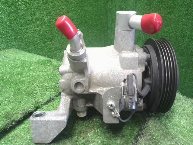 【中古】クロスビー DAA-MN71S エアコン AC コンプレッサー 95200-82R10 自社品番250568 DWY