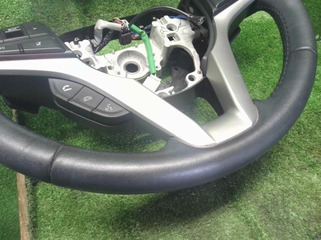 【中古】クロスビー DAA-MN71S ステアリングホイール ハンドル 48110-62RL1-GJL 自社品番250568 DWY