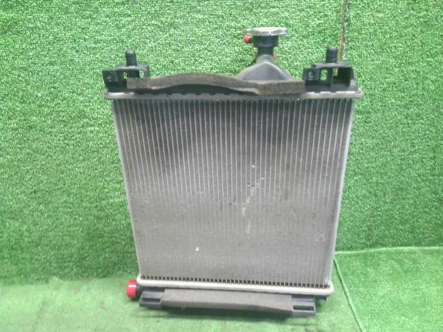 【中古】ハスラー DAA-MR41S ラジエーター 17700-65P30 自社品番250570 B3W