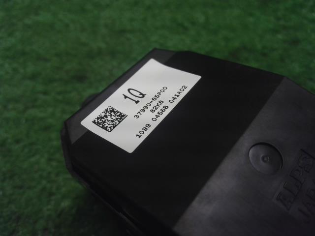 【中古】ハスラー DAA-MR41S パワーウインドウ PWスイッチ 37990-65P02 自社品番250570 B3W