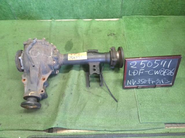 【中古】NV350キャラバン LDF-CW8E26 フロントリジットデフ 38500-3XA4A 自社品番250571 QM1