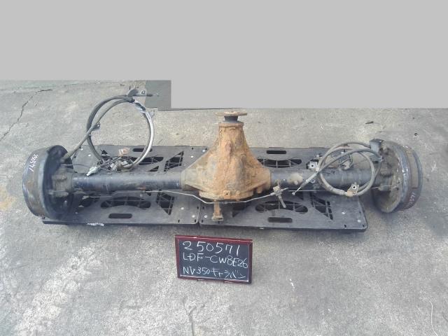 【中古】NV350キャラバン LDF-CW8E26 リアアクスル デフホーシング 430A0-3XA8B 自社品番250571 QM1
