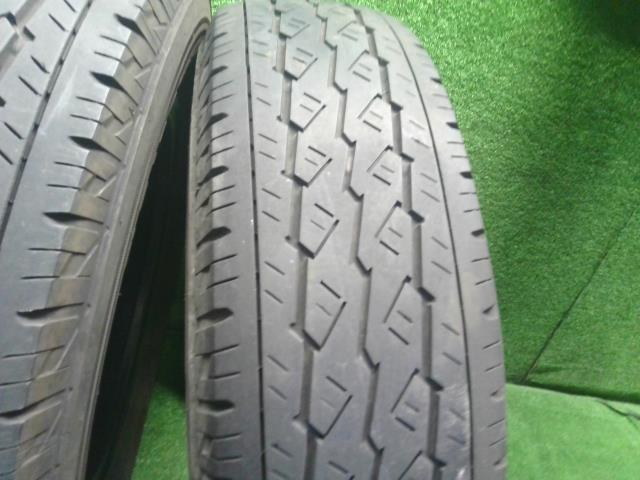 【中古】15インチ 夏 ノーマルタイヤ 195/80R15 ブリヂストン 23年製 V600 自社品番250571