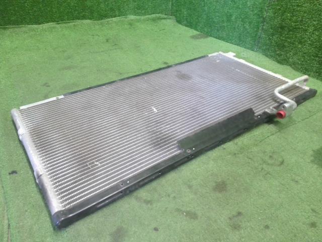 【中古】NV350キャラバン LDF-CW8E26 コンデンサー 55020-3XU1C 自社品番250571 QM1