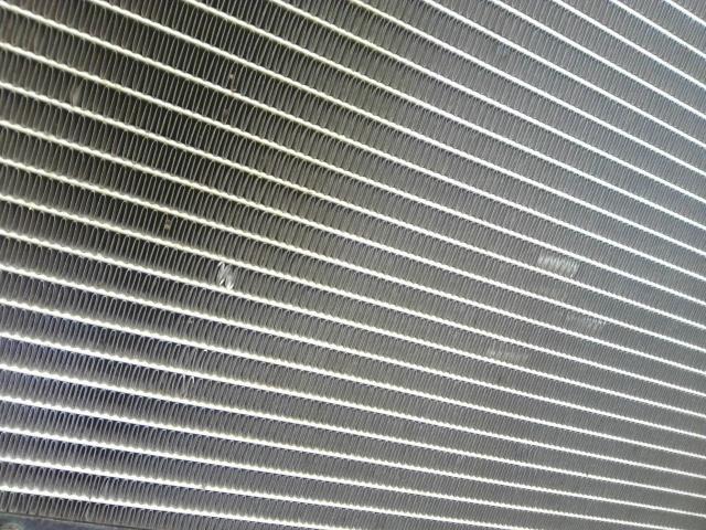 【中古】NV350キャラバン LDF-CW8E26 コンデンサー 55020-3XU1C 自社品番250571 QM1