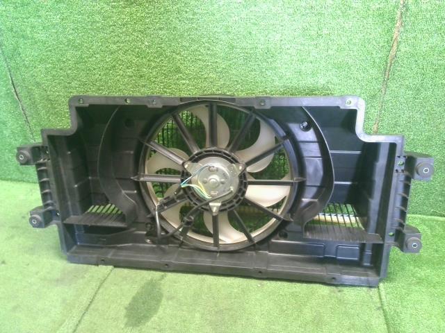 【中古】NV350キャラバン LDF-CW8E26 電動ファン コンデンサー用 92100-3XA0D 自社品番250571 QM1