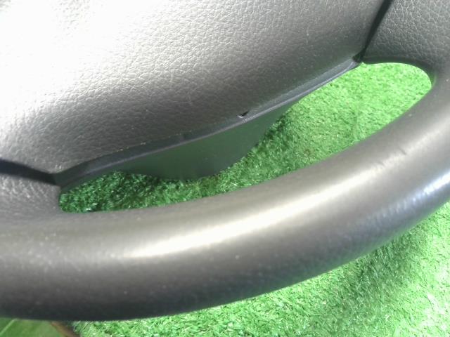 【中古】NV350キャラバン LDF-CW8E26 ステアリングホイール ハンドル　インフレーター欠品 48430-3XA0A 自社品番250571 QM1