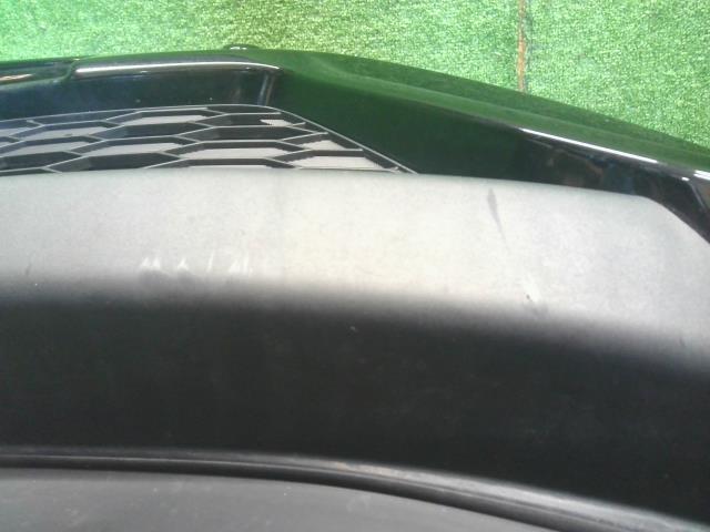 【中古】フィット DAA-GP6 フロントバンパー 71101-T5A-000ZE 自社品番250574 NH731P