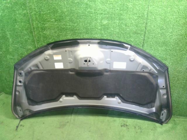 【中古】フィット DAA-GP6 ボンネットフード 60100-T5A-000ZZ 自社品番250574 NH731P