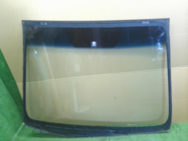【中古】フィット DAA-GP6 フロントウインドガラス 73111-TAR-J41 自社品番250574 NH731P