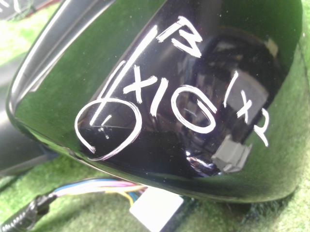 【中古】フィット DAA-GP6 右ドアミラー サイドミラー 76208-T5A-J51 自社品番250574 NH731P