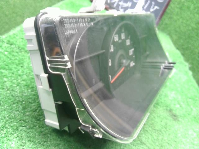 【中古】ハイゼット EBD-S331V スピードメーター  自社品番250576 S28