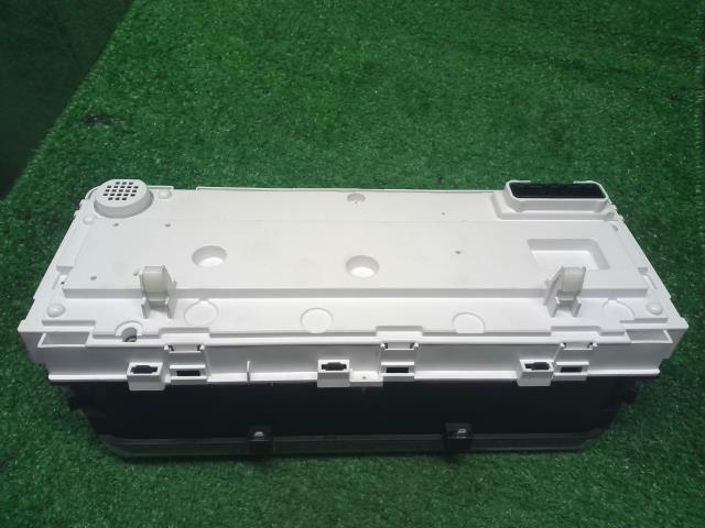 【中古】ハイゼット EBD-S331V スピードメーター  自社品番250576 S28